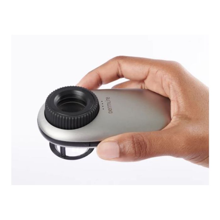 DermLite DL200 Hybrid Dermatoscope - polarized & non-polarized lighting